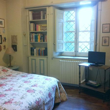 Relais De Charme - B&B Short Lets La Casa Di Francesca Sant'Agata Li Battiati Szoba fotó